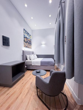 Athinaidos rooms Prime location x Noho premium living